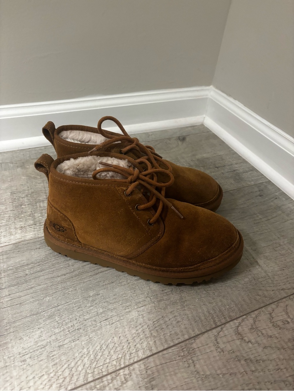 UGG Women’s Chestnut Suede Shearling-Lined Neumel Ankle Boot